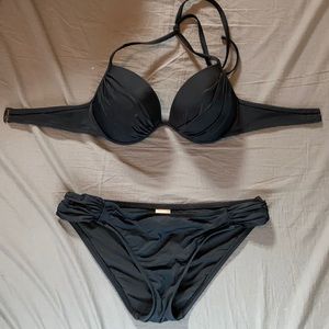 Black pushup bikini set